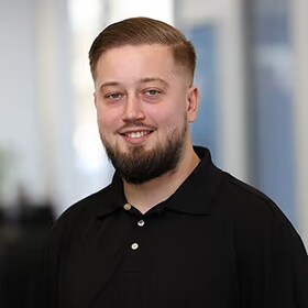 Staff member Donald Kochanski from ID_009801