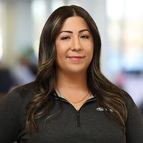 Staff member Ann Marie Napoli from ID_009801