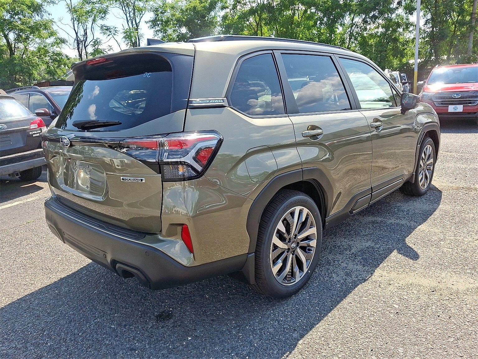 2025 Subaru Forester Touring photo 2