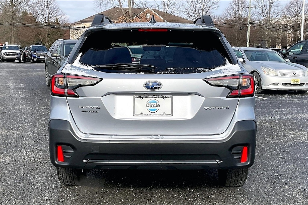 Used 2020 Subaru Outback Premium SUV