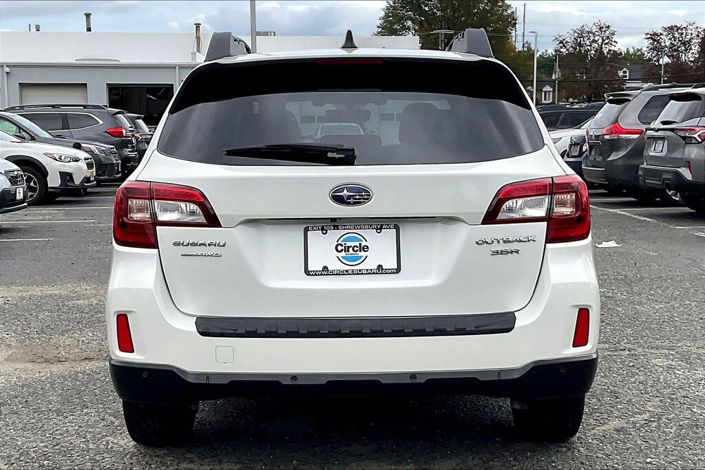 Used 2017 Subaru Outback 3.6R Limited with SUV