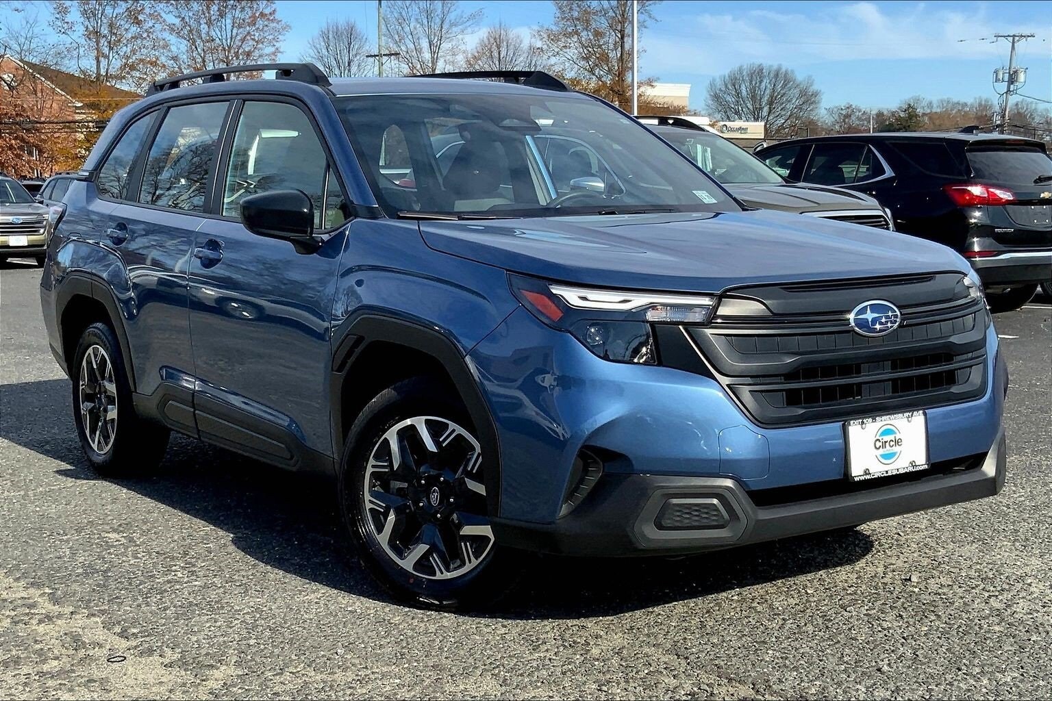 2025 Subaru Forester Base photo 2