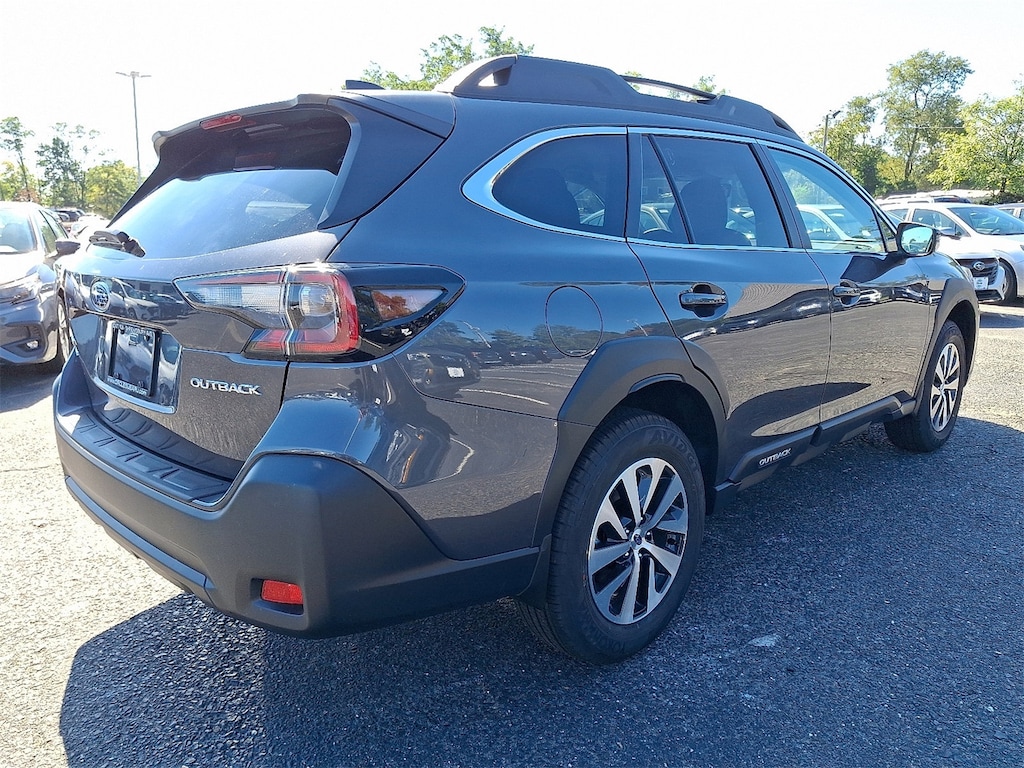 New 2025 Subaru Outback Premium SUV