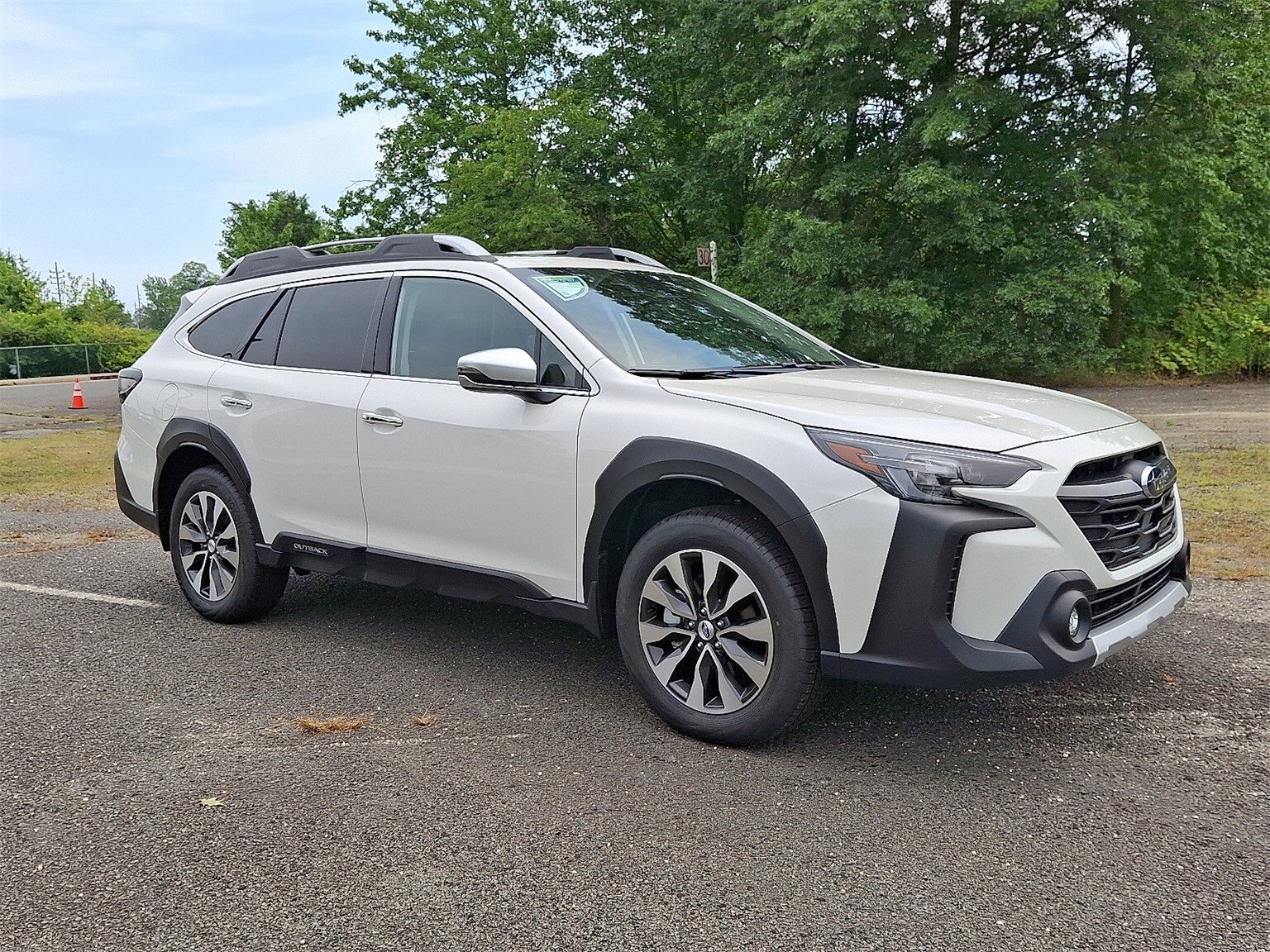 2025 Subaru Outback Touring XT photo 2