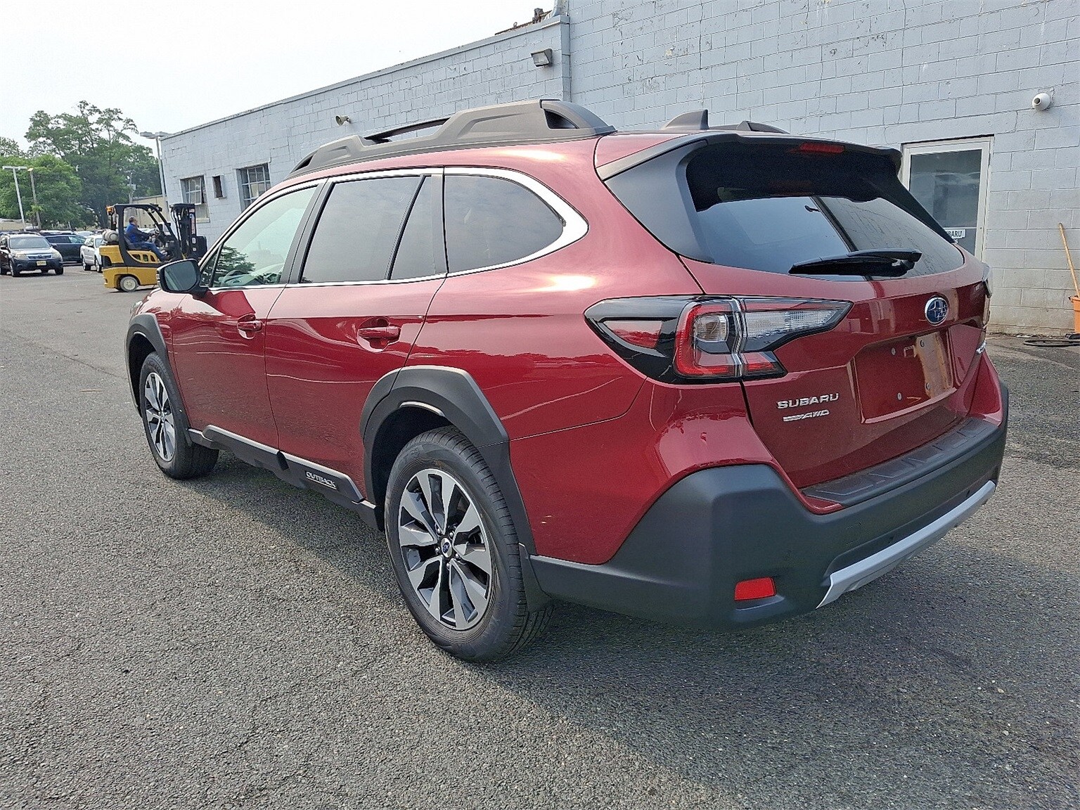 2025 Subaru Outback Limited photo 4