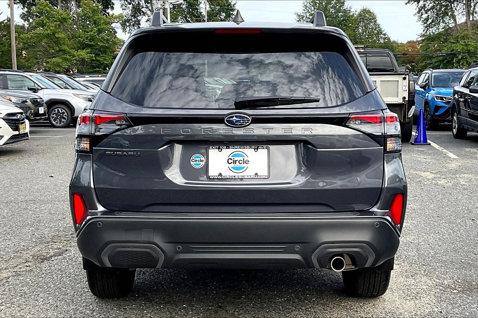2025 Subaru Forester Limited photo 4