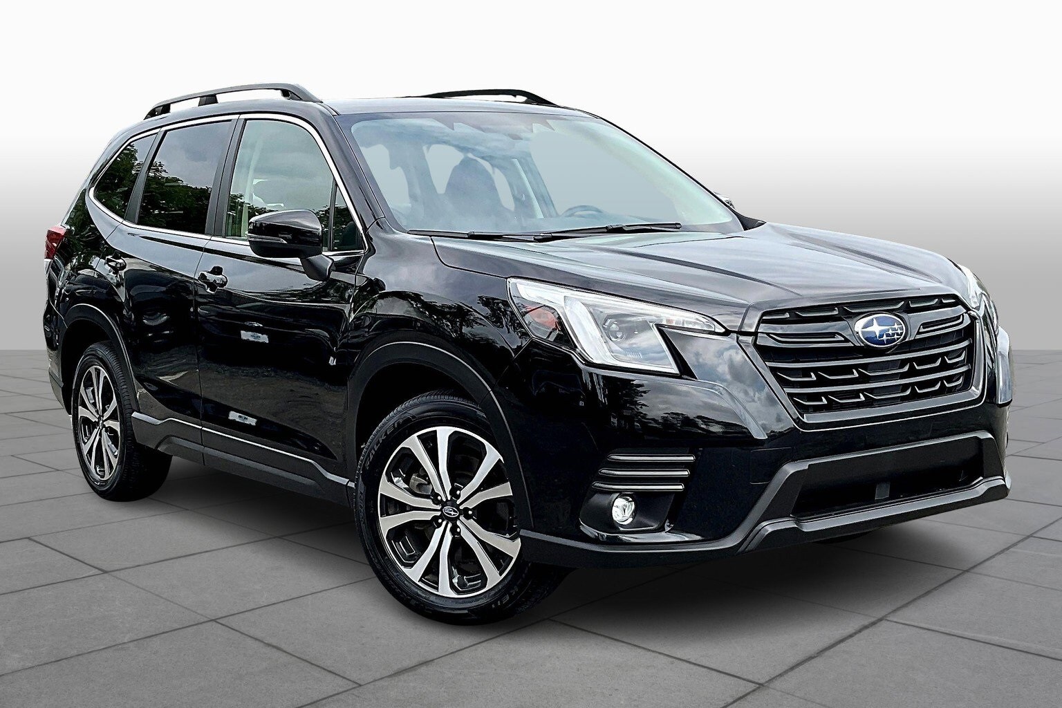 2024 Subaru Forester Limited photo 2