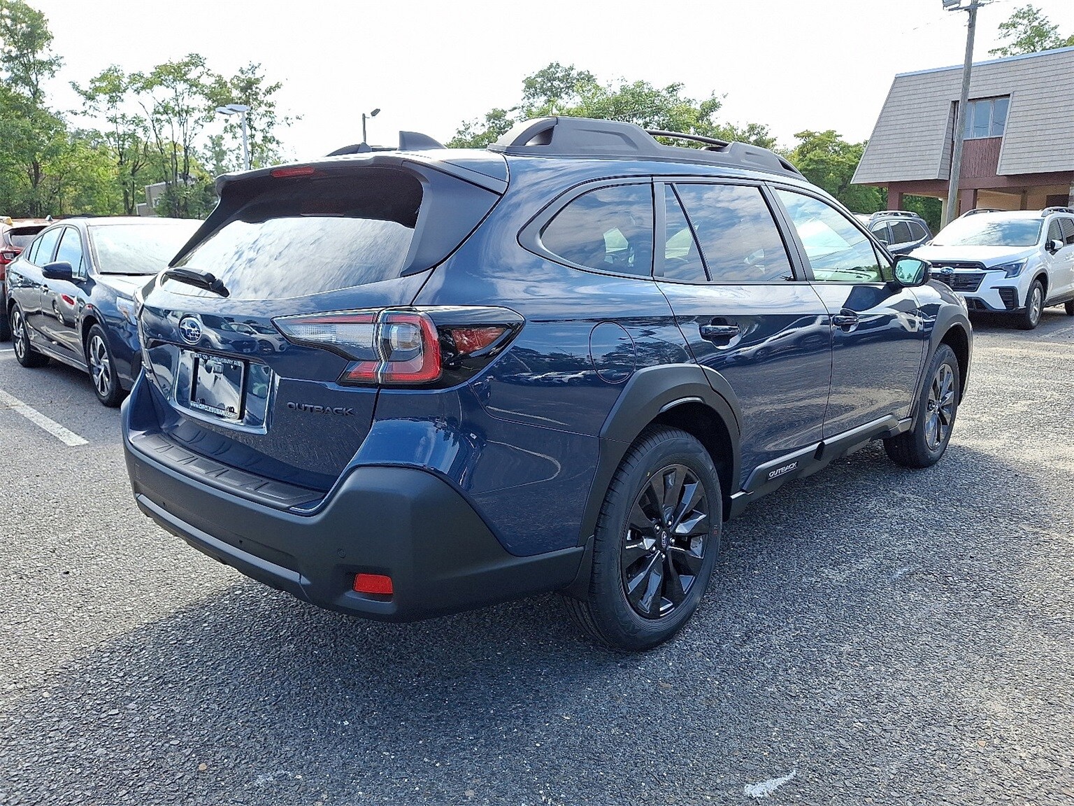 2025 Subaru Outback Onyx Edition photo 3