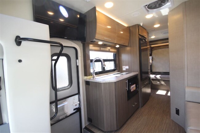Used 2018 thor motor coach compass 23tr 2018b ! ford transit wow ... Thors design plankebord