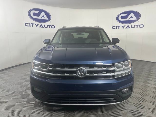 Used 2018 Volkswagen Atlas SE with VIN 1V2CR2CA9JC563095 for sale in Memphis, TN