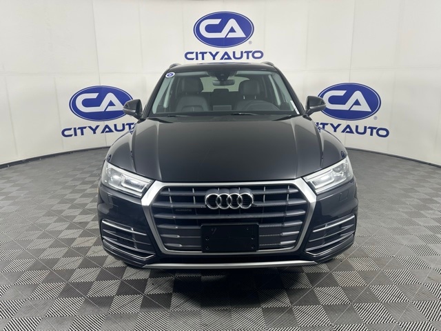 Used 2019 Audi Q5 Premium with VIN WA1ANAFY4K2108406 for sale in Memphis, TN