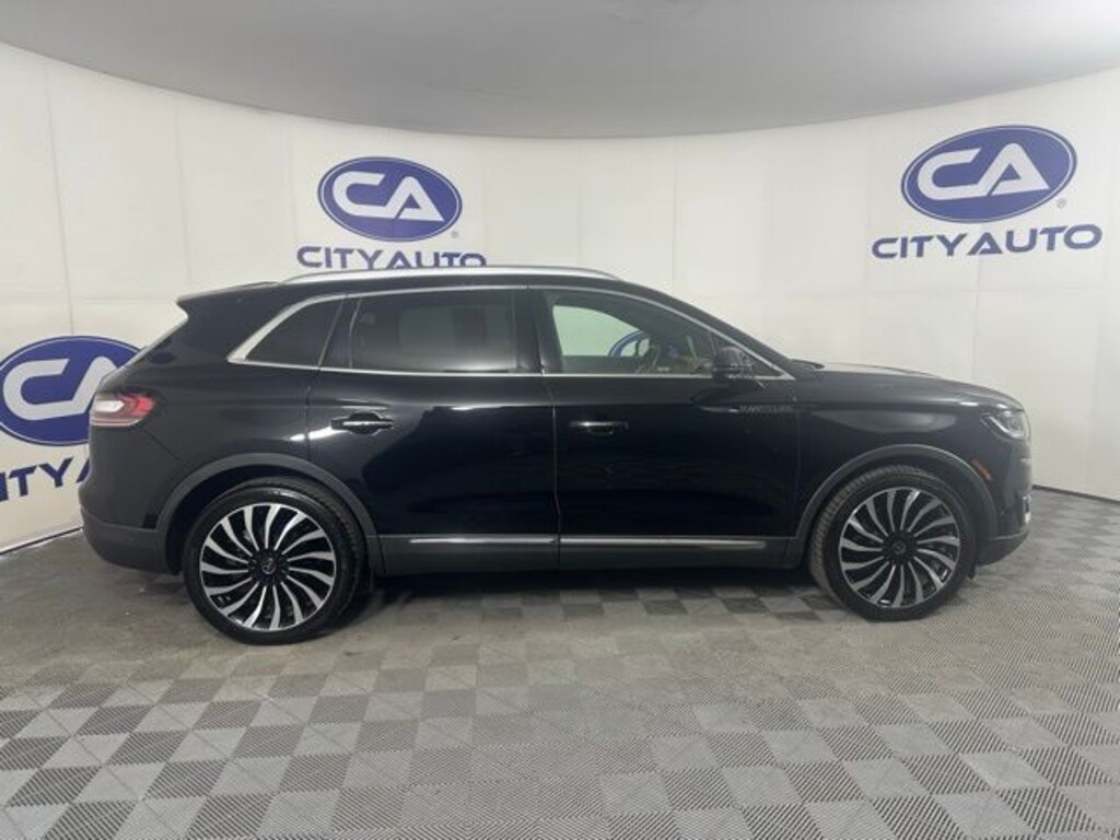 Used 2019 Lincoln Nautilus For Sale at City Auto VIN 2LMPJ7J94KBL23759