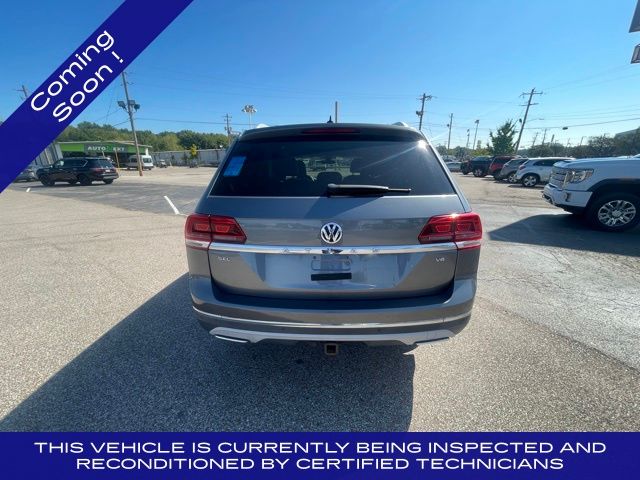 Certified 2018 Volkswagen Atlas SEL with VIN 1V2ER2CA2JC514572 for sale in Memphis, TN