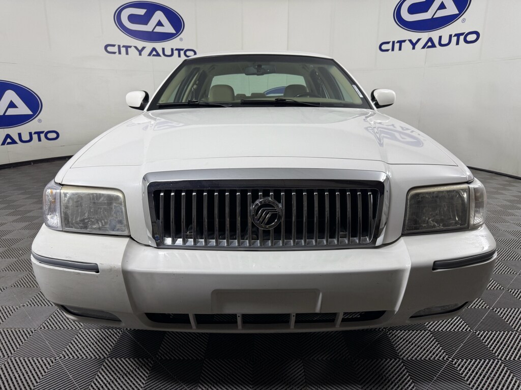 Certified 2008 Mercury Grand Marquis LS with VIN 2MEFM75V18X617639 for sale in Memphis, TN