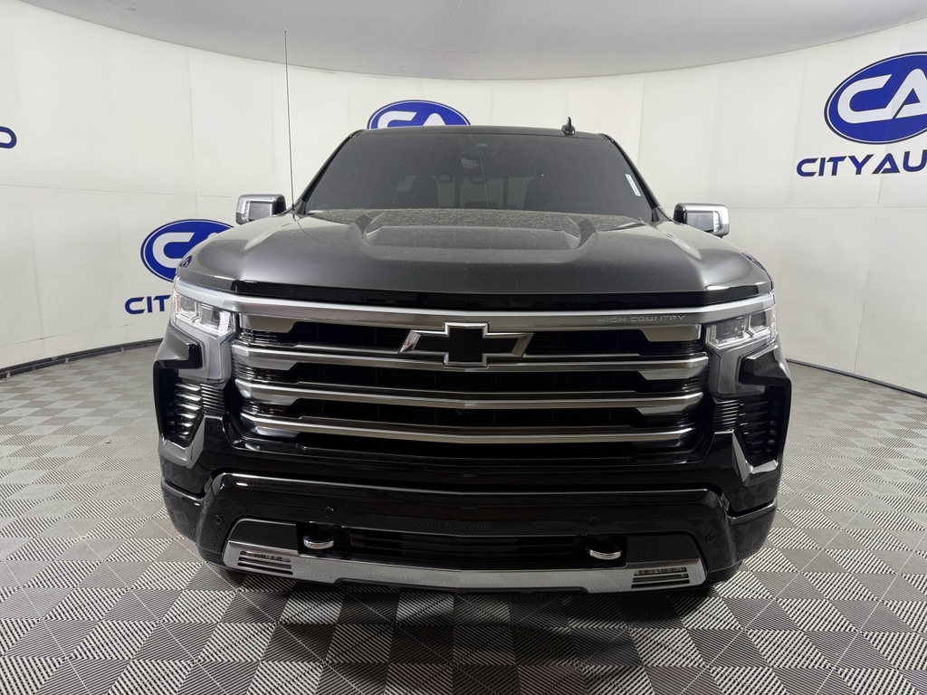 Certified 2024 Chevrolet Silverado 1500 High Country with VIN 2GCUDJED0R1264781 for sale in Memphis, TN