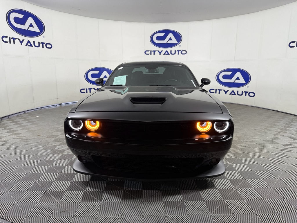 Certified 2022 Dodge Challenger R/T with VIN 2C3CDZBT4NH234176 for sale in Memphis, TN
