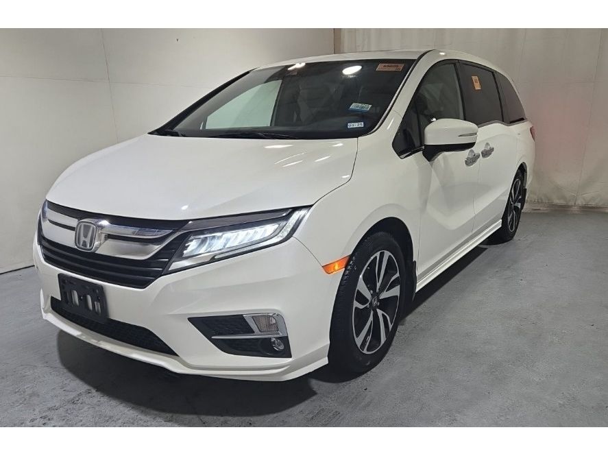 Certified 2018 Honda Odyssey Elite with VIN 5FNRL6H92JB016871 for sale in Murfreesboro, TN