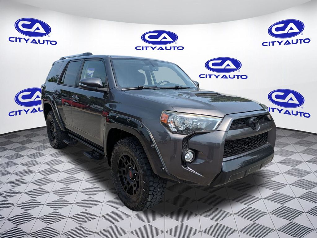 Certified 2018 Toyota 4Runner Off-Road Premium with VIN JTEBU5JR1J5568488 for sale in Murfreesboro, TN