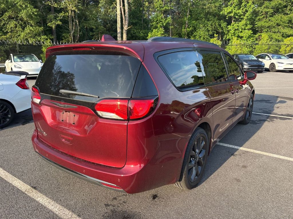 Certified 2019 Chrysler Pacifica Touring L Plus with VIN 2C4RC1EG6KR610021 for sale in Murfreesboro, TN
