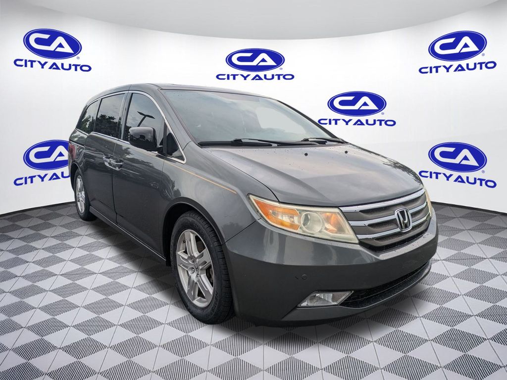 Certified 2013 Honda Odyssey Touring with VIN 5FNRL5H98DB006926 for sale in Murfreesboro, TN