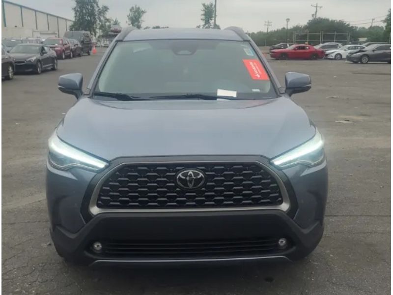 Certified 2023 Toyota Corolla Cross XLE with VIN 7MUEAAAG5PV050751 for sale in Murfreesboro, TN