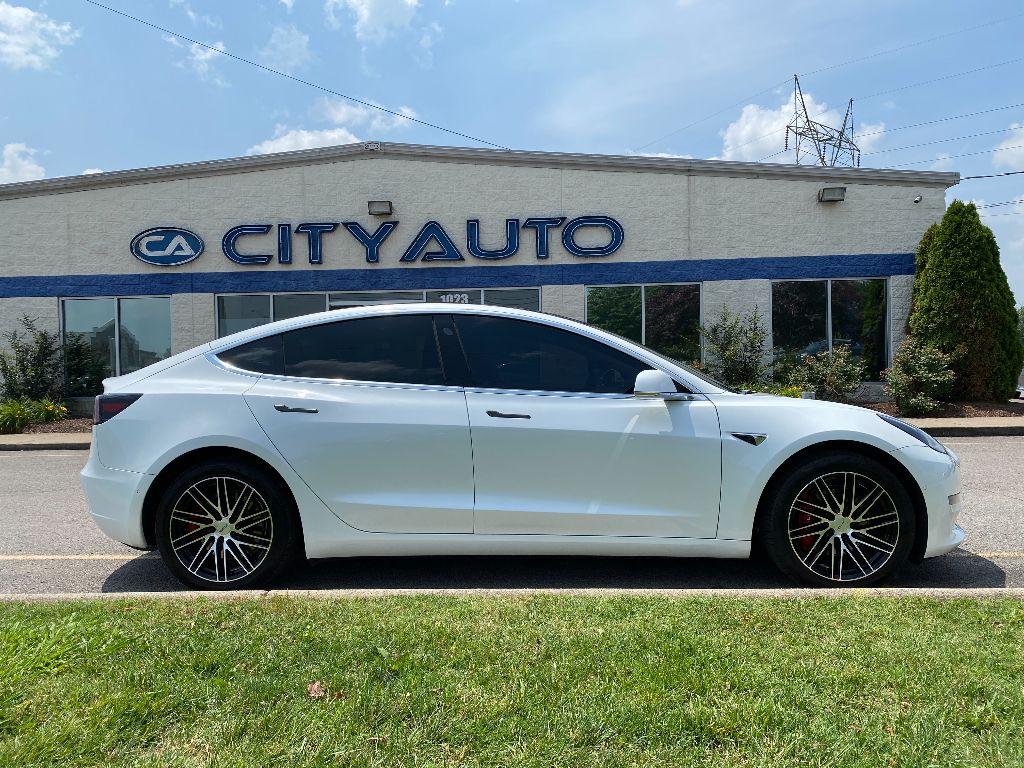 Certified 2019 Tesla Model 3 Base with VIN 5YJ3E1EA8KF484056 for sale in Memphis, TN