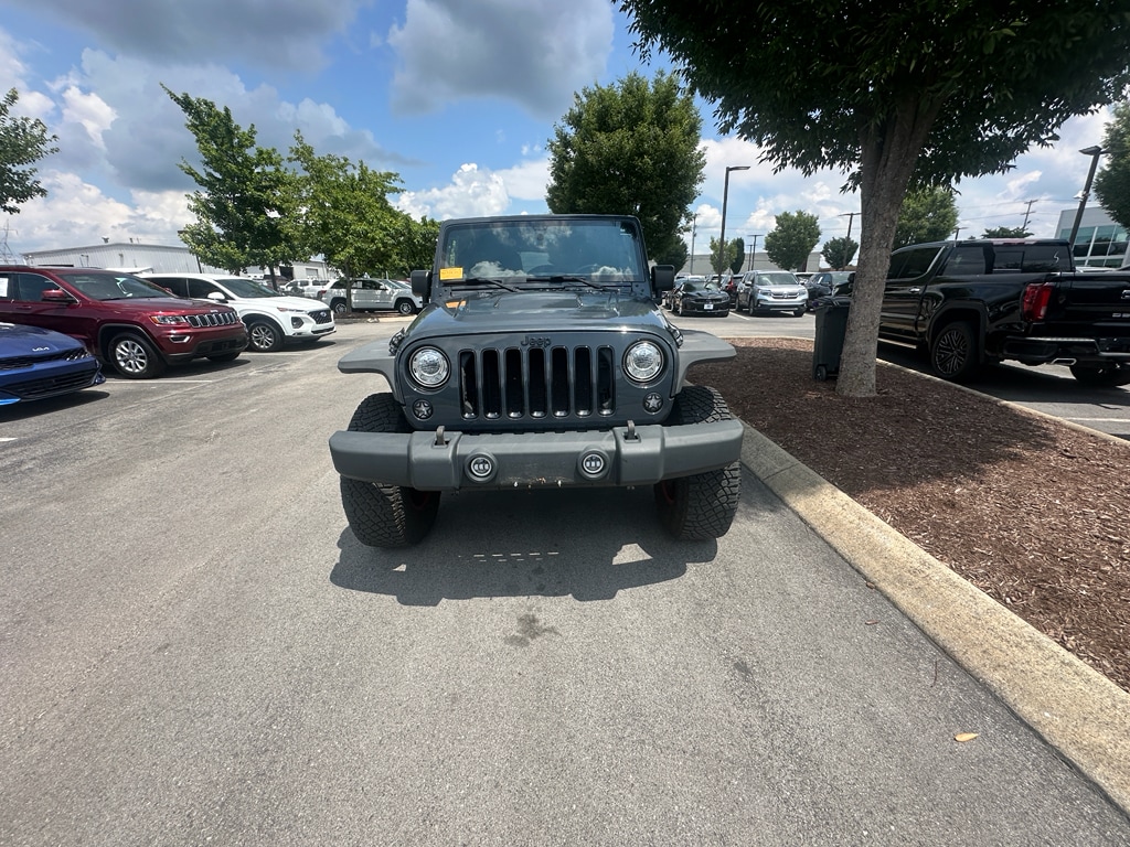 1C4BJWEG7JL804052