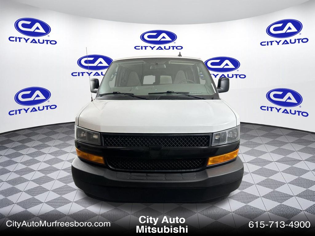 Certified 2022 Chevrolet Express Passenger LS with VIN 1GAZGNFP2N1288599 for sale in Murfreesboro, TN