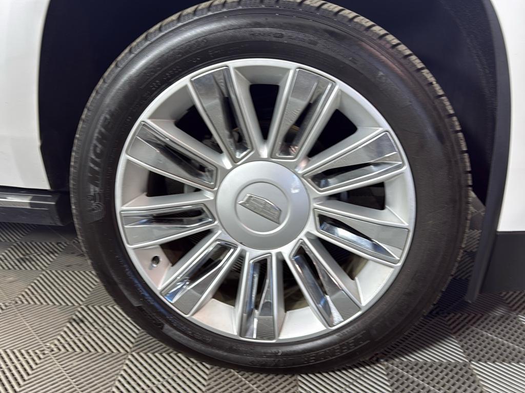 Certified 2019 Cadillac Escalade ESV Platinum with VIN 1GYS4KKJ3KR148067 for sale in Memphis, TN