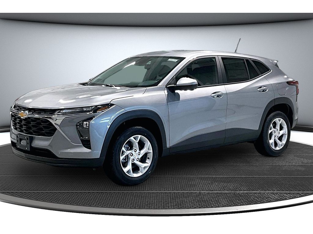 2026 Chevrolet Trax LS - Photo 19