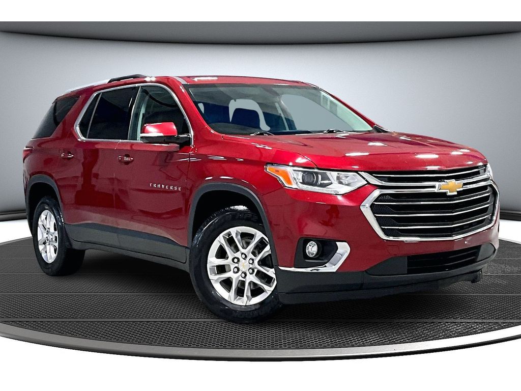 Used 2018 Chevrolet Traverse 1LT with VIN 1GNEVGKW3JJ123635 for sale in Columbia City, IN