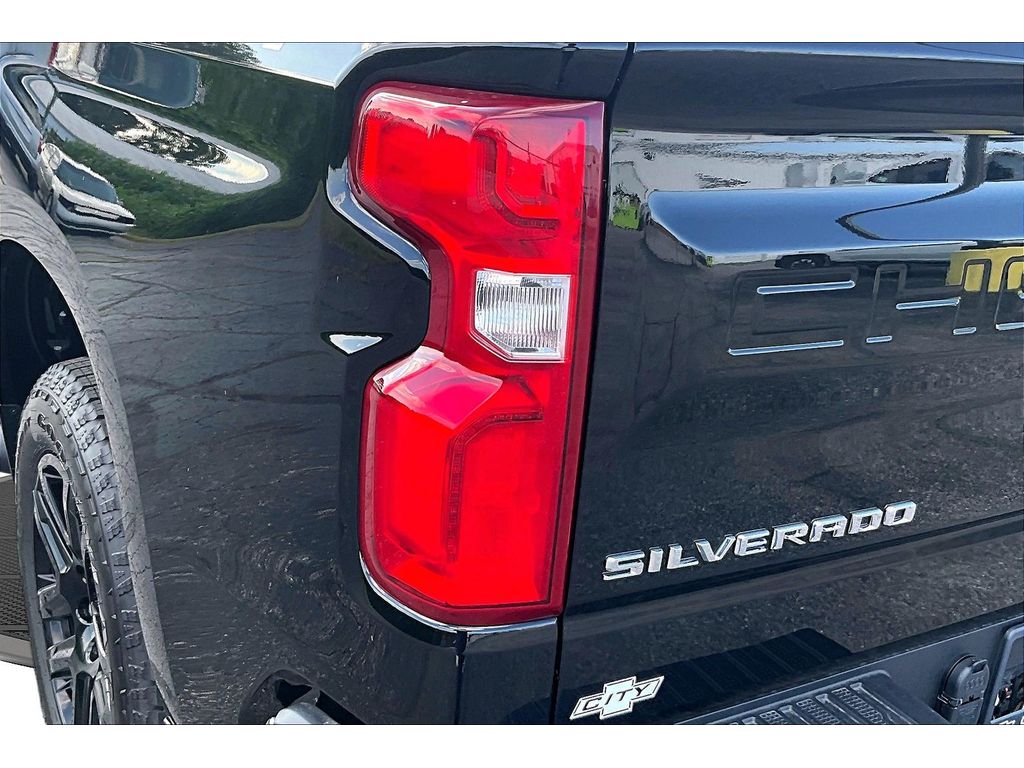 2026 Chevrolet Silverado 1500 RST - Photo 41