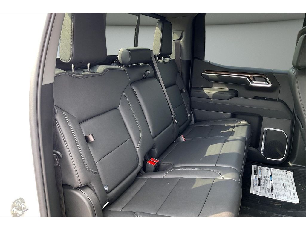 2026 Chevrolet Silverado 1500 RST - Photo 44