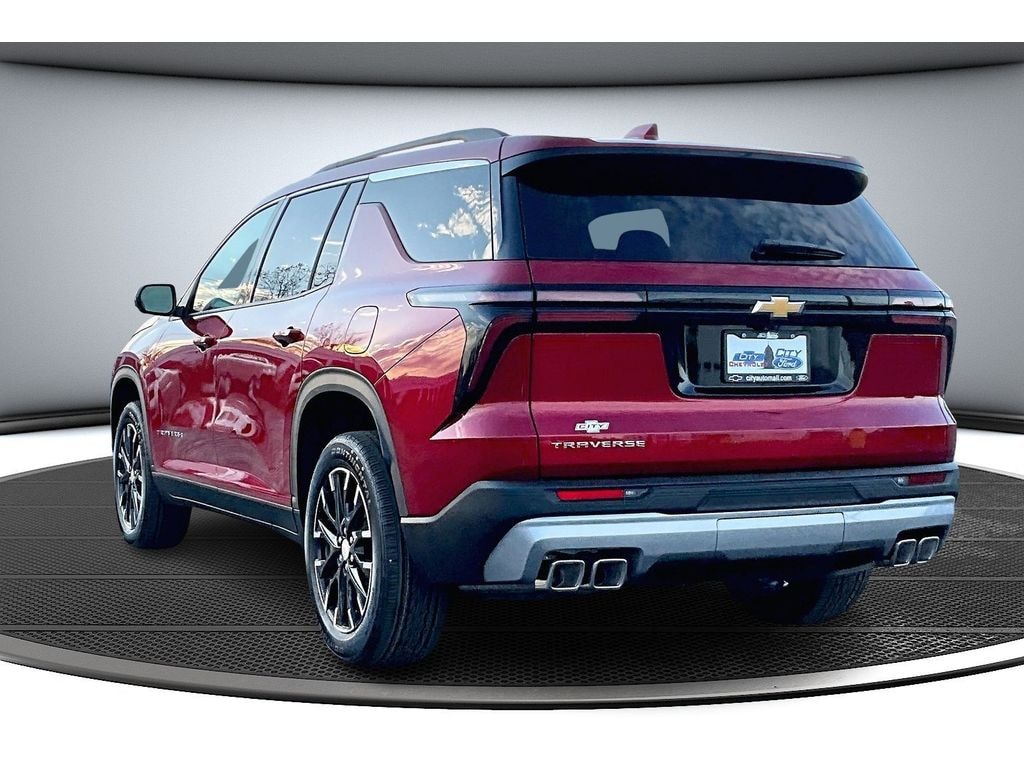 New 2026 Chevrolet Traverse LT SUV