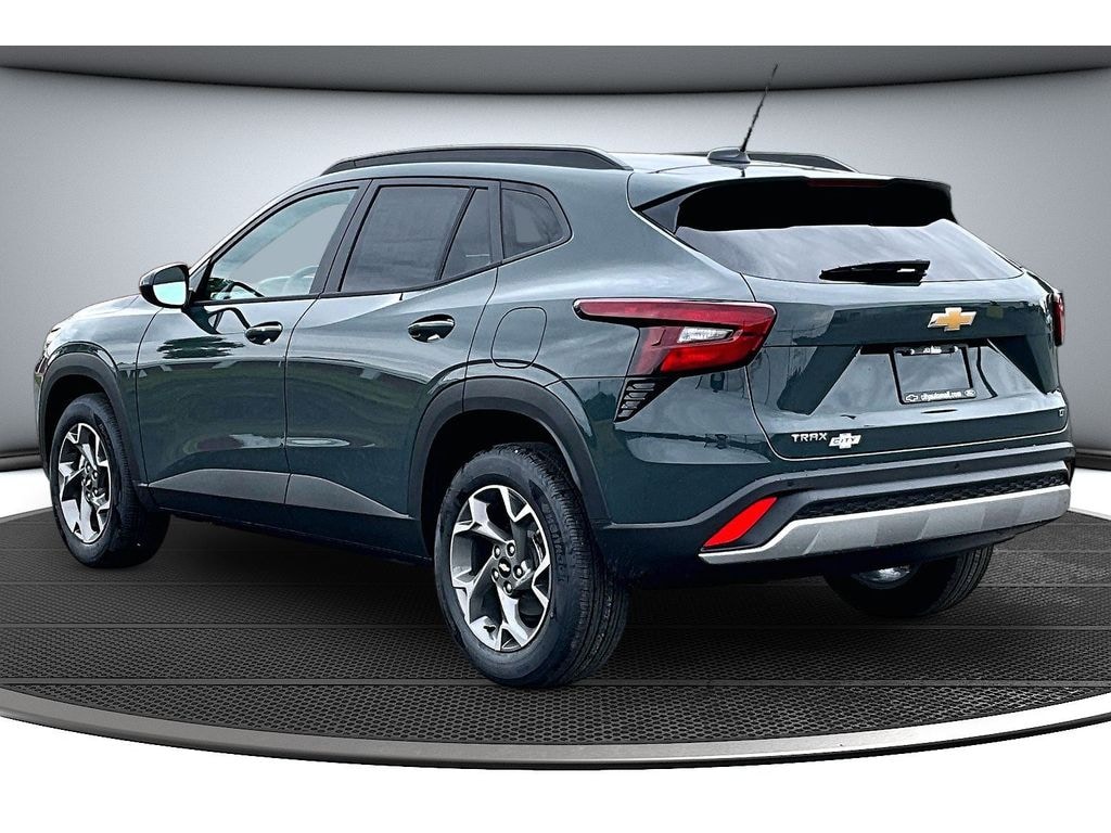 New 2026 Chevrolet Trax LT SUV