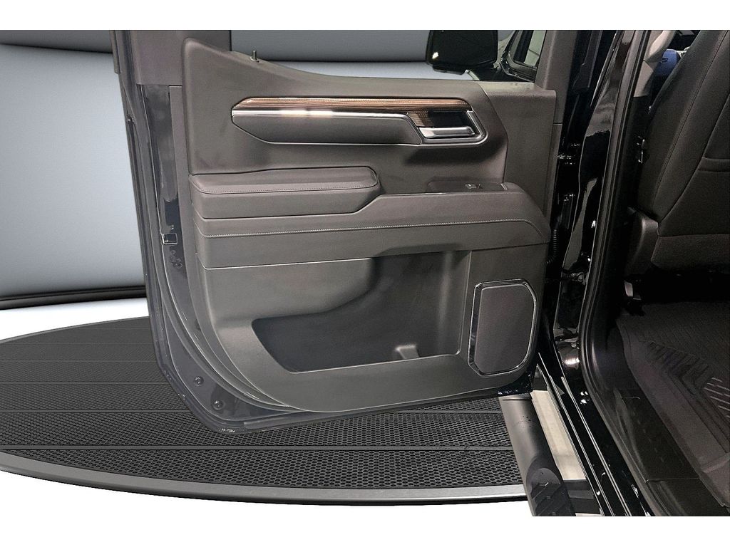 2026 Chevrolet Silverado 1500 RST - Photo 36
