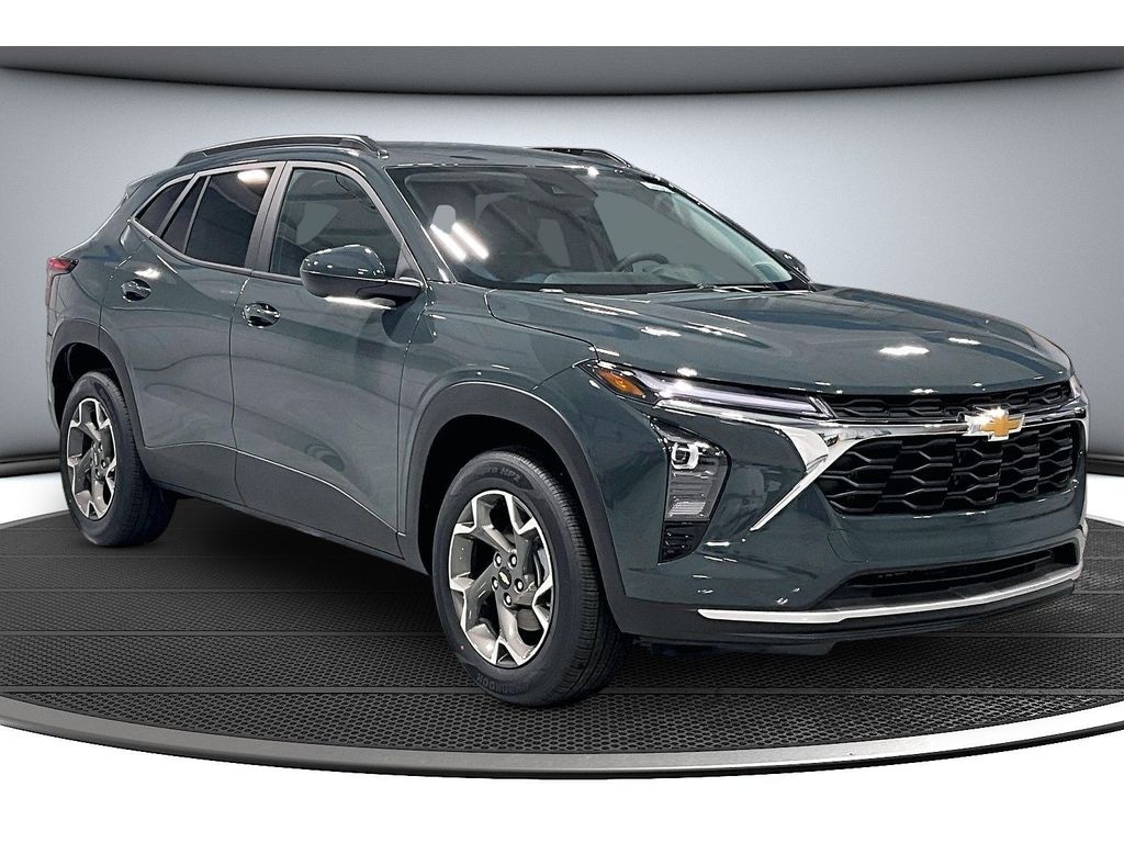 New 2026 Chevrolet Trax LT SUV