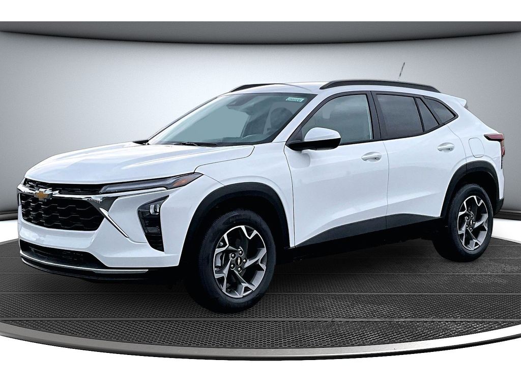 2026 Chevrolet Trax LT - Photo 19