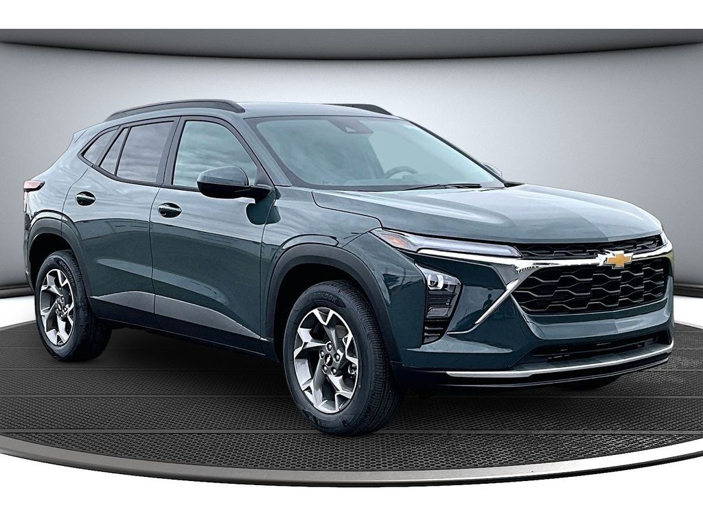 New 2026 Chevrolet Trax LT SUV