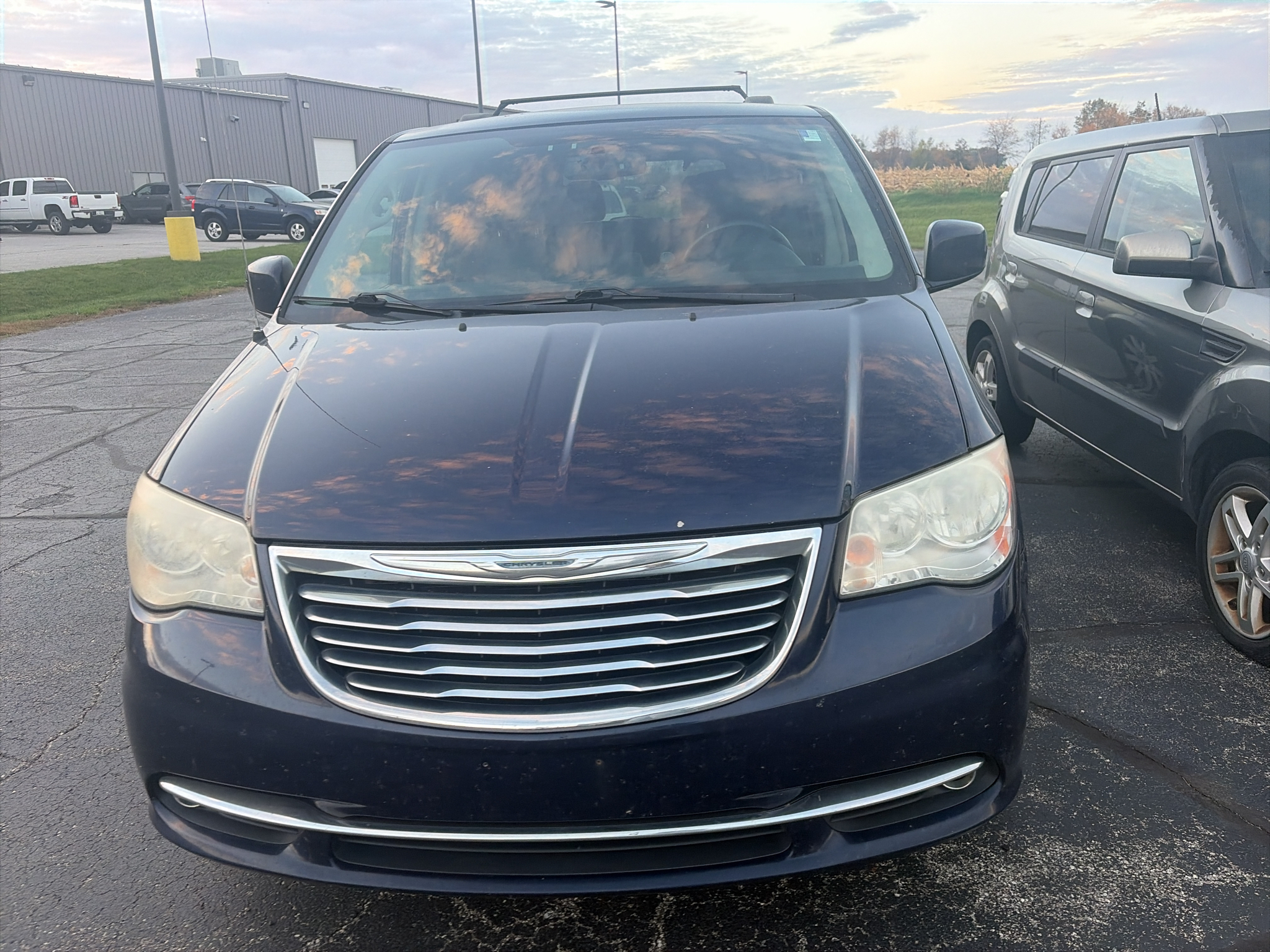 Used 2014 Chrysler Town & Country Touring