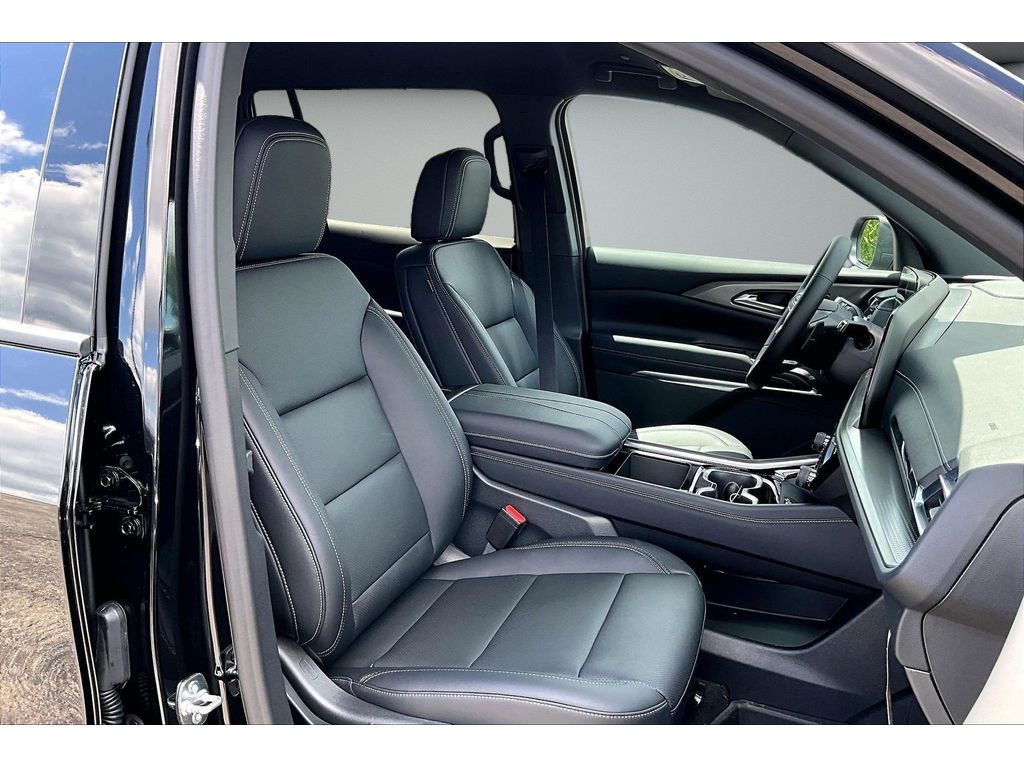 2026 Chevrolet Traverse LT - Photo 54