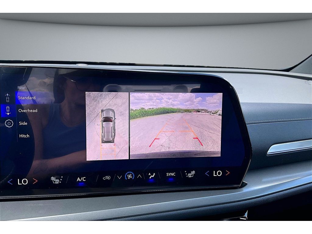 2026 Chevrolet Traverse LT - Photo 32
