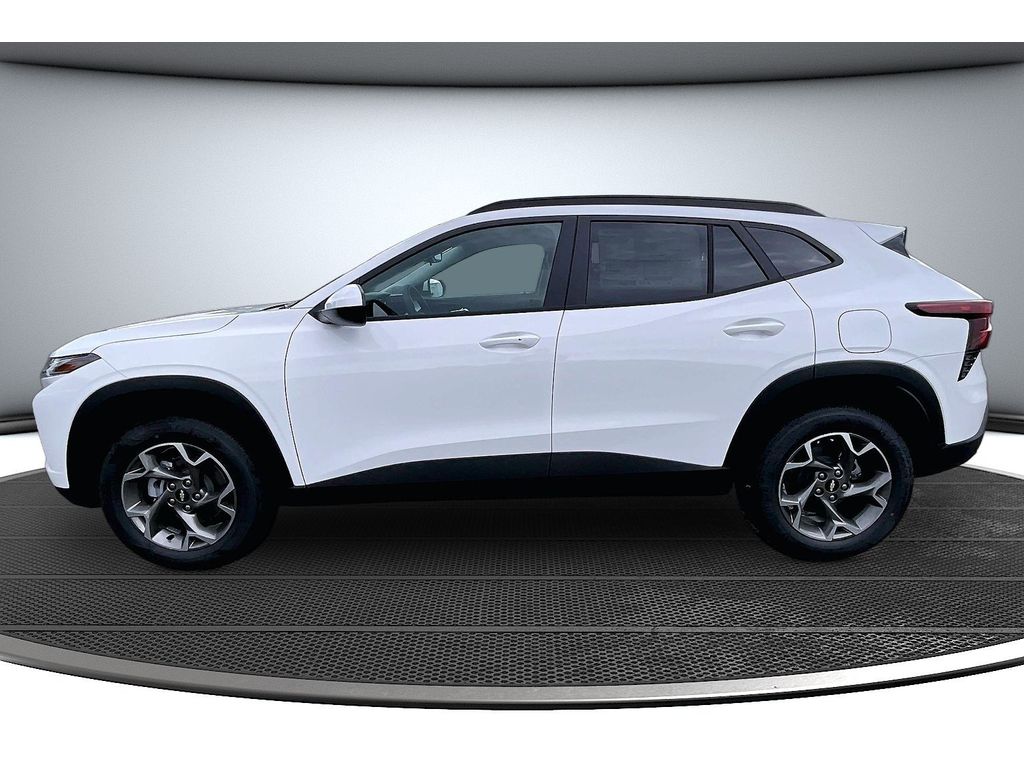 2026 Chevrolet Trax LT - Photo 20