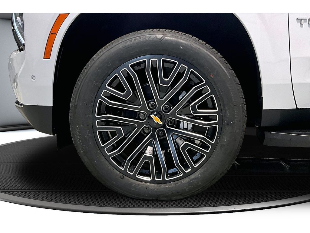 2026 Chevrolet Tahoe Premier - Photo 15