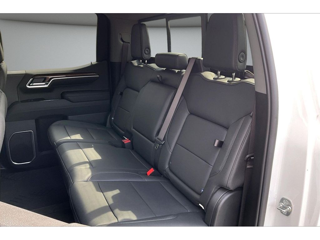 2026 Chevrolet Silverado 1500 RST - Photo 11