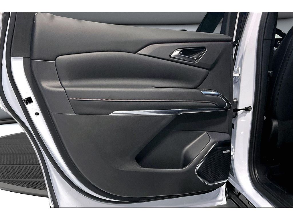2026 Chevrolet Traverse RS - Photo 38