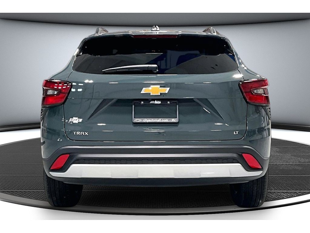 New 2026 Chevrolet Trax LT SUV