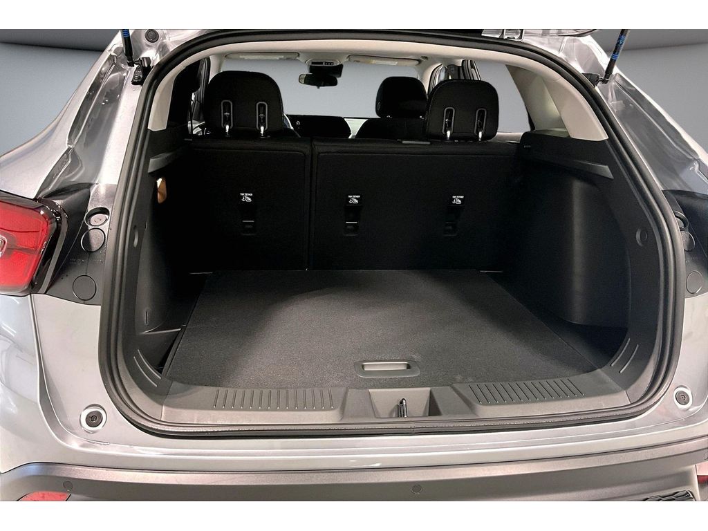 2026 Chevrolet Trax LS - Photo 42