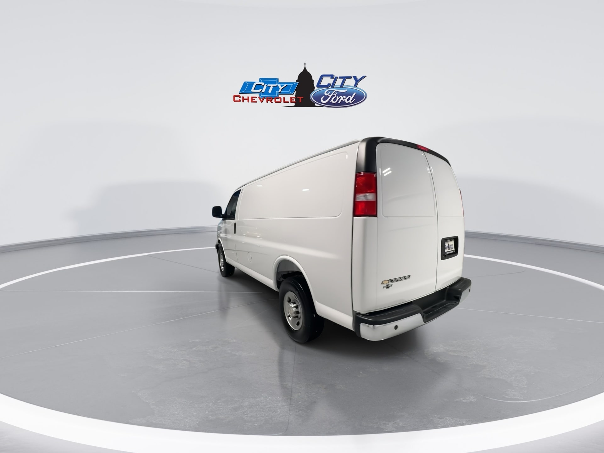 2025 Chevrolet Express Cargo Work Van - Photo 44