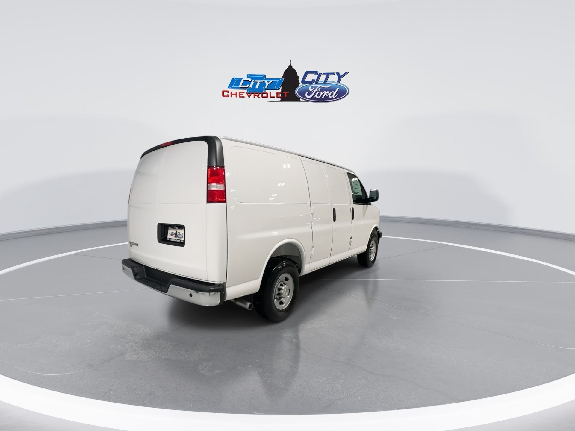 2025 Chevrolet Express Cargo Work Van - Photo 46